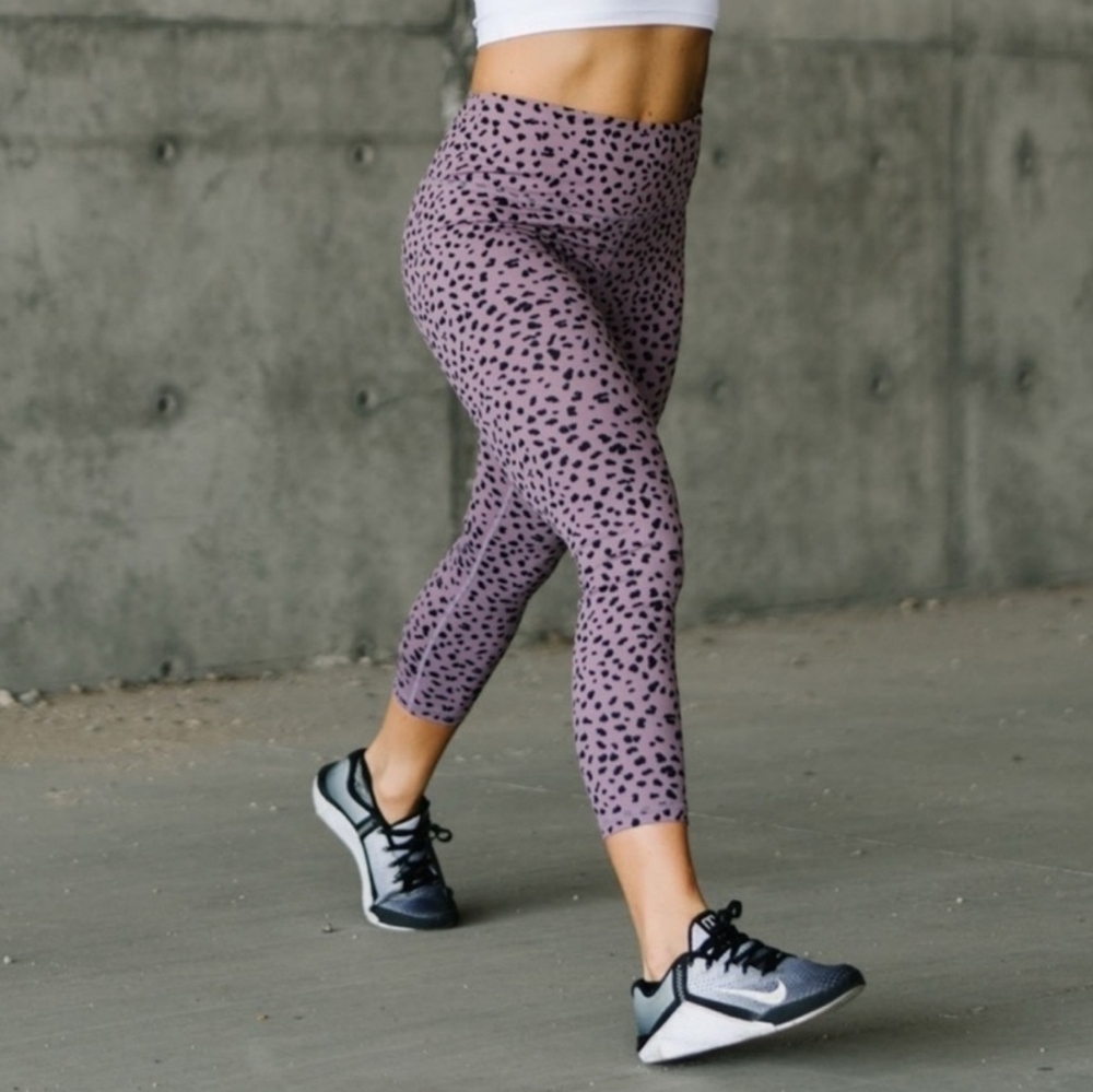 NEW ZYIA Lilac Jaguar Fit n Free High Rise 7/8 Leggings